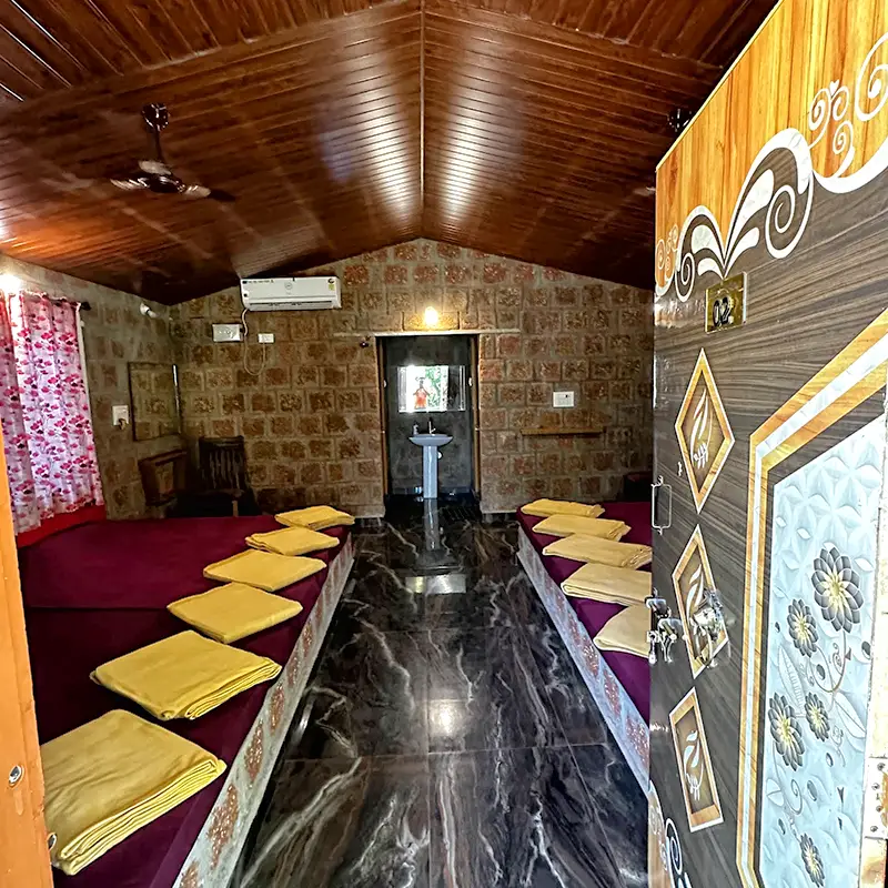 Greenland Junglestay 14 Sharing Room
