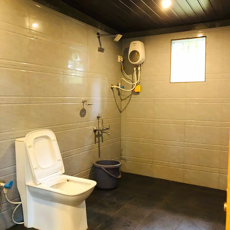 Old Brook Junglestay Bathroom